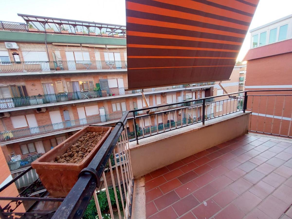12Min Da Roma Centro Stanza Grande E Luminosa Hotel Ciampino Ngoại thất bức ảnh