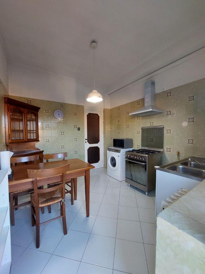 12Min Da Roma Centro Stanza Grande E Luminosa Hotel Ciampino Ngoại thất bức ảnh
